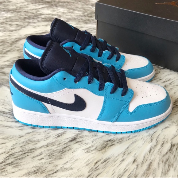 Air Jordan 1 Low UNC White Powder Blue Obsidian - Picture 4 of 9